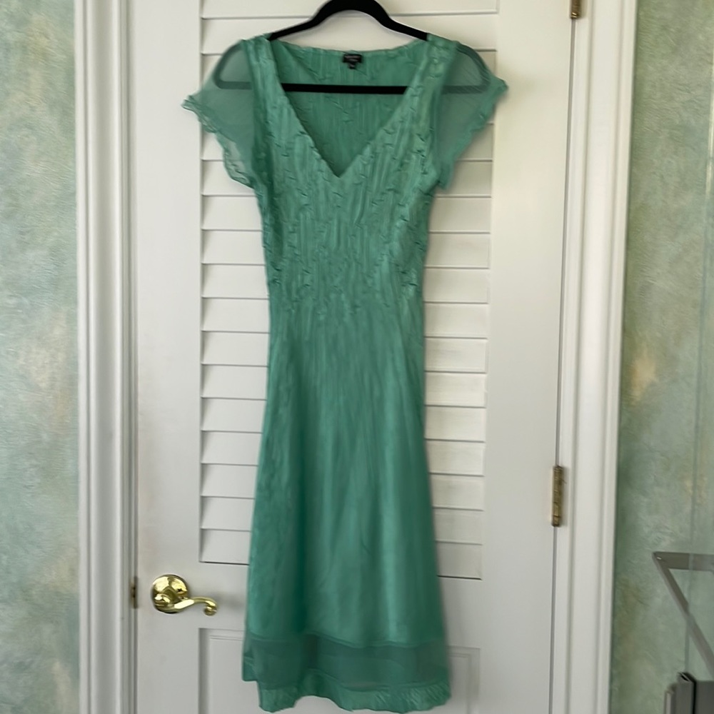 KOMAROV SEAFOAM GREEN V-NECK sizeM STUNNING DRESS!